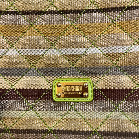 Moschino Cheap and Chic Pineapple Chain Shoulder Bag – Green & Brown Stripes - Picture 8 of 16